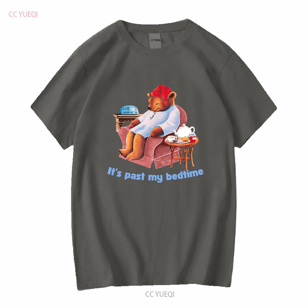 Jego Przeszłość Moja Pora Spać Śpiący Miś Koszulka Jest Pora Spać Drzemka Herb Miś Śpiący Introwertyk Domator vintage Wypłukana Wszechstronna