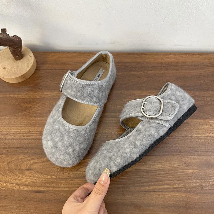 Fleece Flat-soled Fluffy Shoes for Women To Wear Outside 2025 Autumn and Winter New Korean Version of Gentle Fairy Wind Word Mary Jane Cotton Shoes