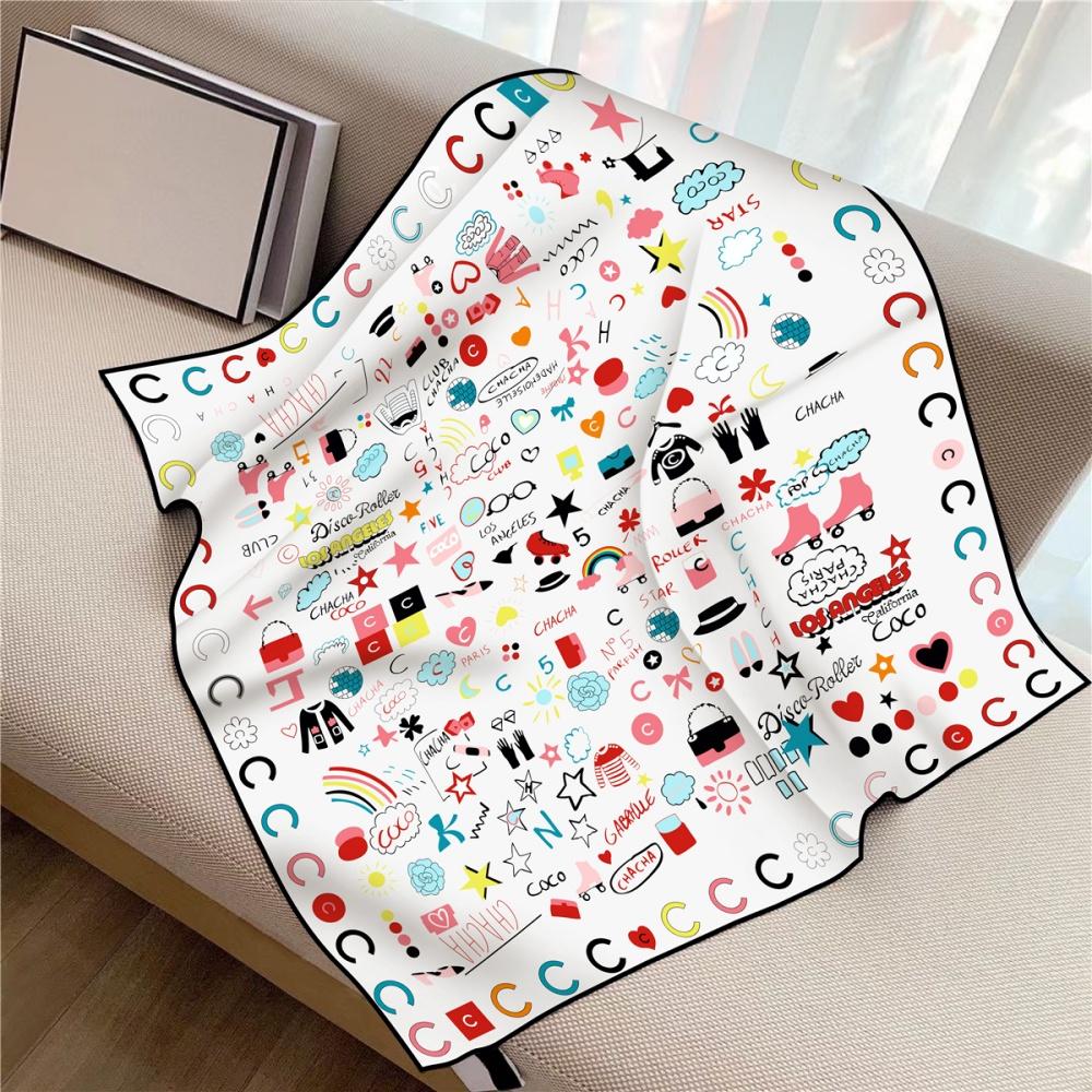 New Design Letters Flowers Printed Twill Silk Scarf Square Scarves Lady Wraps Kerchief Woman Neck Shawl Wraps Echarpes 90Cm