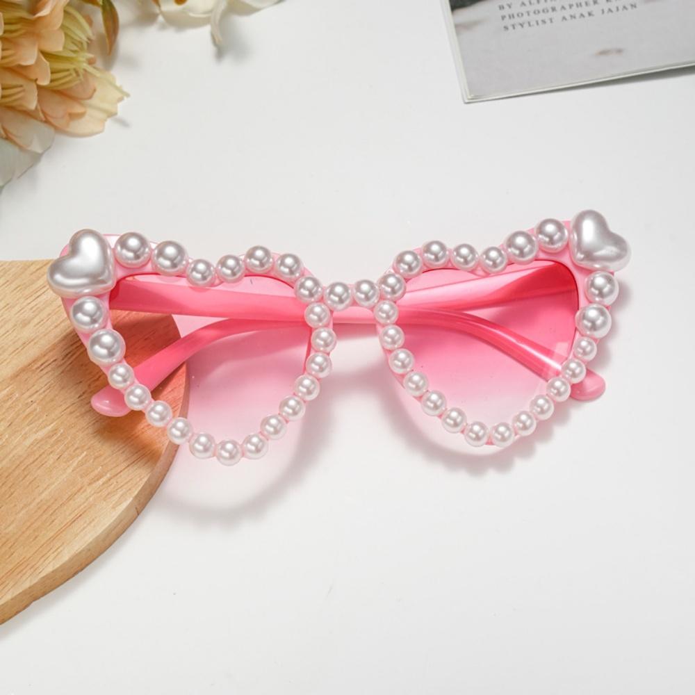 Cute Pink Pearl Heart Sunglasses Women Party Glasses Bachelorette Festival Kawaii Sun Glasses Luxury Brand Designer Shades UV400