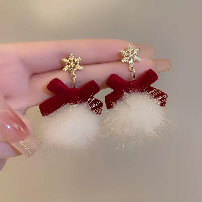 Christmas Snowflake Red Flocking Bowknot Drop Earrings for Women Vintage Red Color Love Heart Santa Claus Earrings Party Jewelry