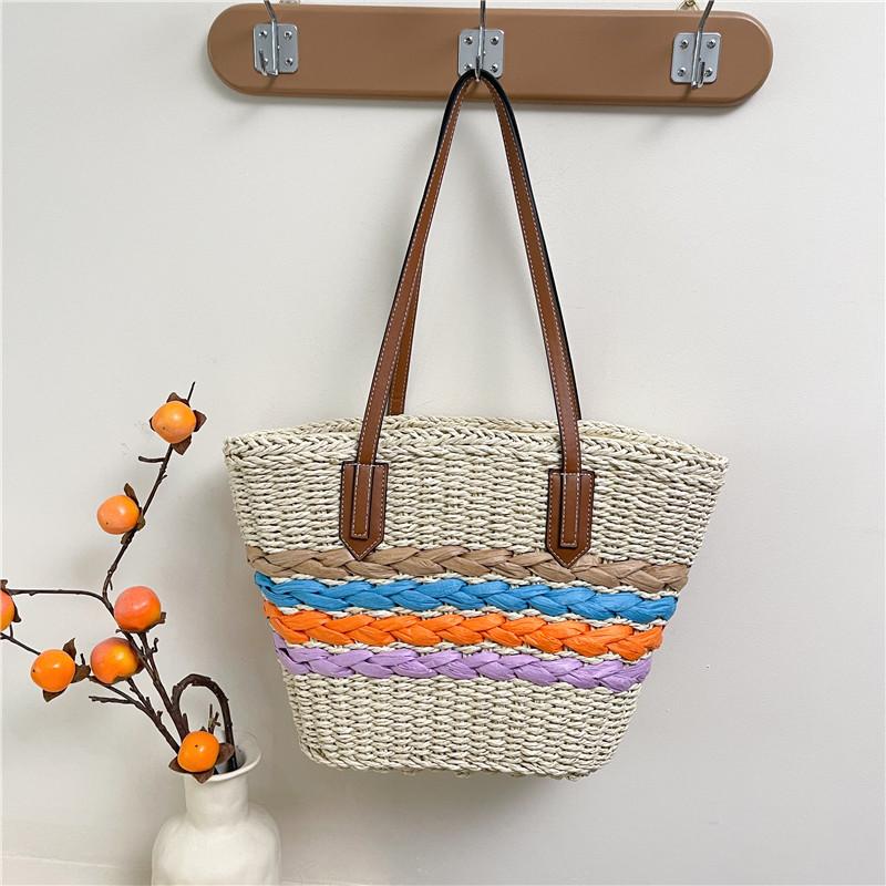 Summer new fashion niche design popular vegetable basket contrasting color straw bag shoulder women's bag