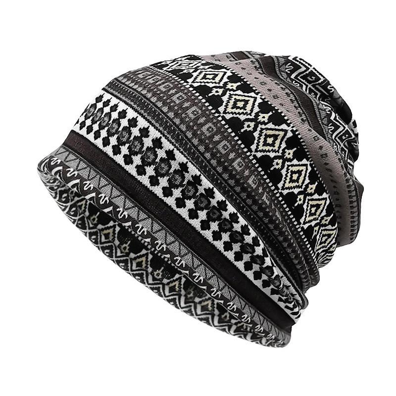 Vintage Style Pullover Cap With Printed Design For Casual Winter Outfits