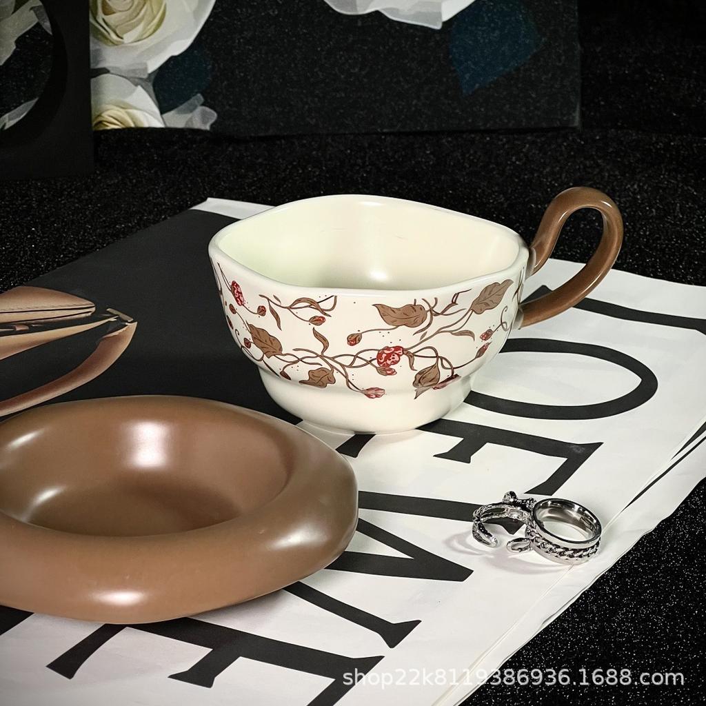 Freesia Ear Hanging Coffee Ceramic Cup Saucer Elegant Retro Afternoon Tea Cup Simple Fashion Light Luxury Mug