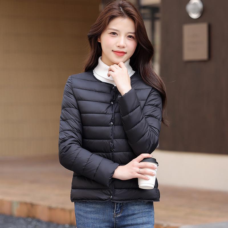 Padded Clothes Women's Light and Short Winter New Down Padded Clothes Fashion Round Neck Slim Liner Warm Padded Jacket