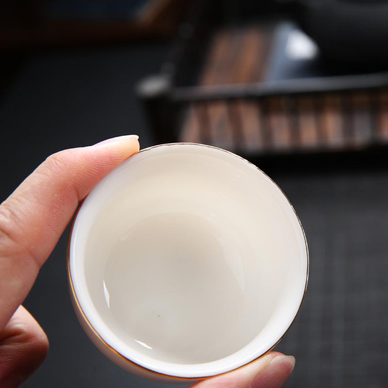 Chinesische weiße Porzellan-Teetasse Kung Fu Teegeschirr Keramik-Teeschale Kreative handgefertigte Tassen Kleines Weinglas Phnom Penh Teetassen Geschenk