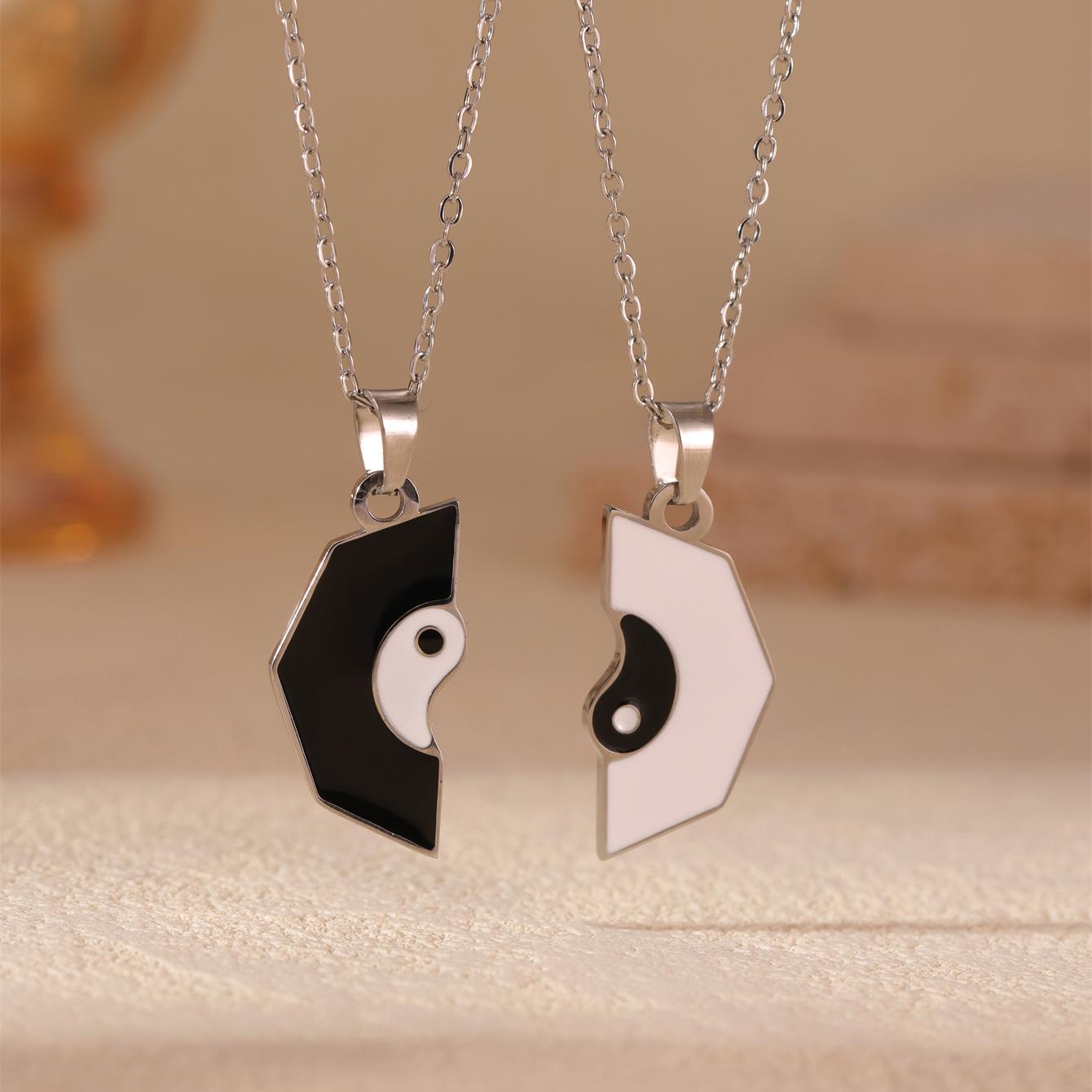 

Весеннее ожерелье Инь Ян Багуа: Стильный дизайн тай-чи в форме ромба для друзей и пар серебряный