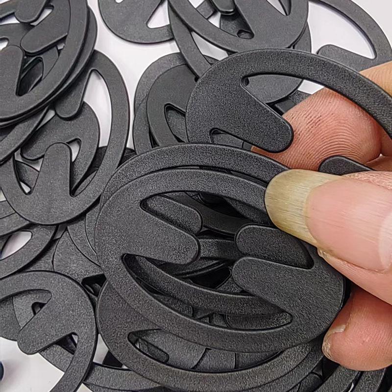 

Регулируемая противоскользящая невидимая пряжка для бретелей бюстгальтера One Size