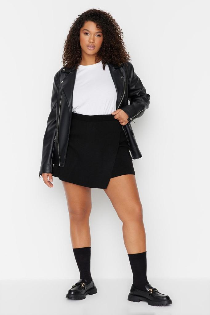 Women's Style Plus Size Black Skirt Look Knitwear Shorts