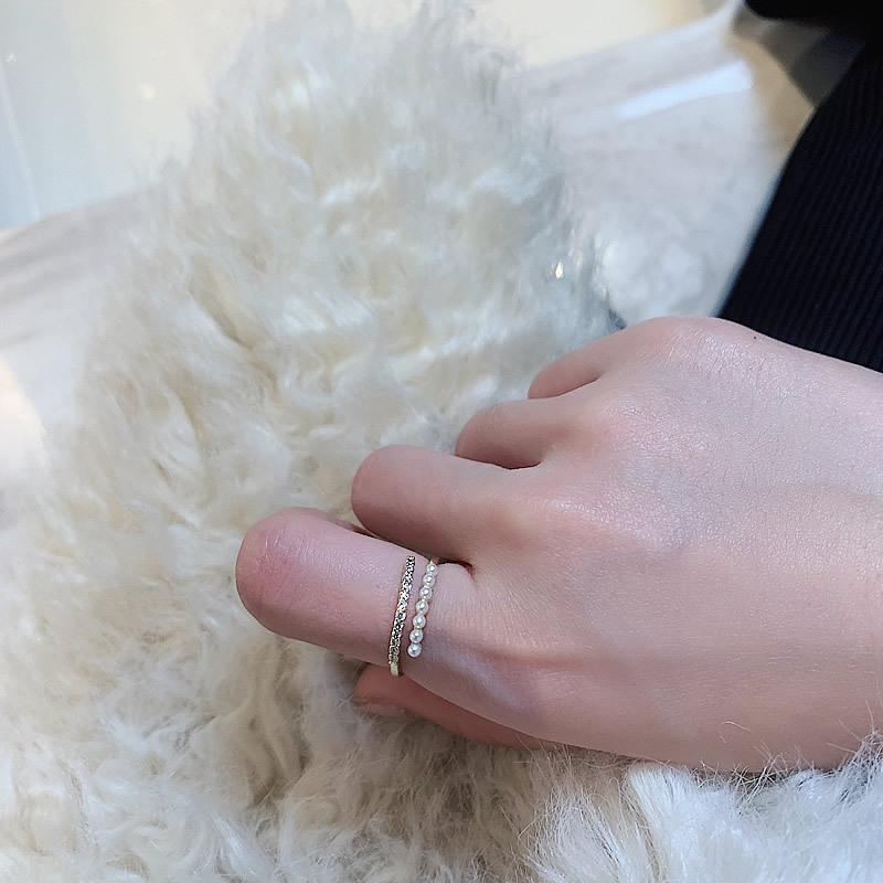 Baroque pearl index finger ring, personalized design joint ring, simple European and American women's personalized simple ring