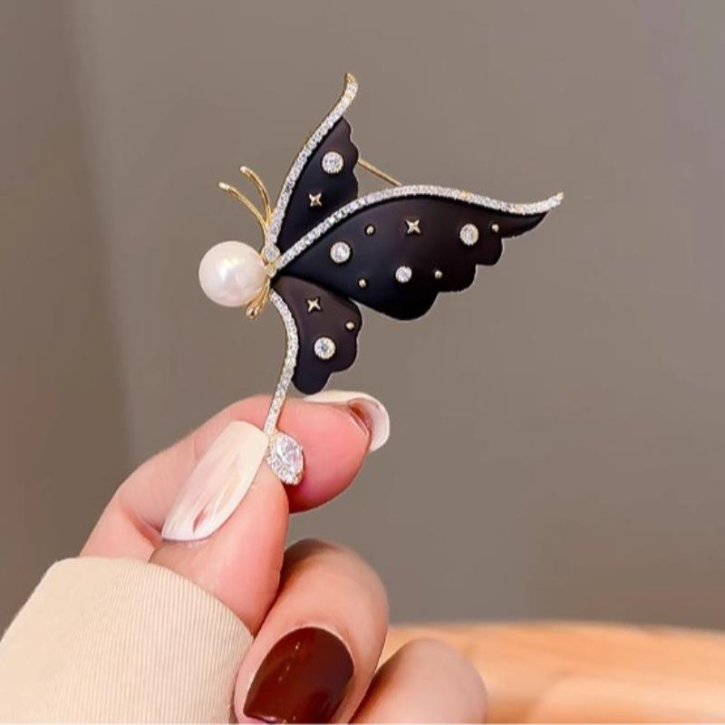Fashionable Butterfly Pearl Brooch, Anti-exposure Pin for Women, Metal Button To Fix Clothes, Wedding Party Gift