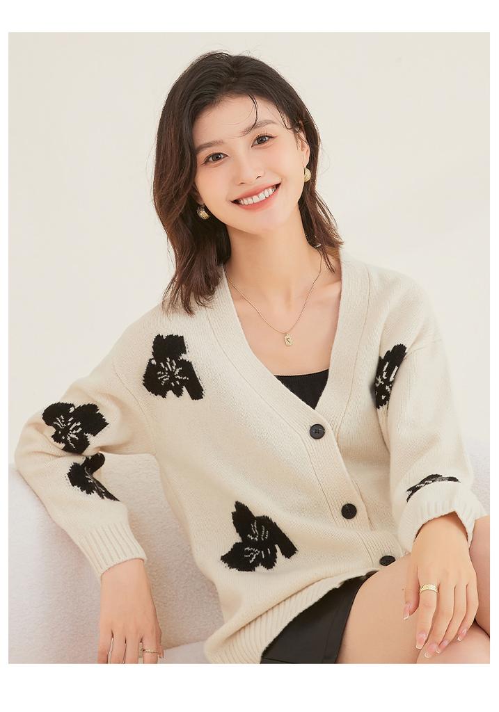 Retro Jacquard Cardigan Cotton Wool 100% Autumn/Winter V-neck Coat Versatile Women's Woolen Sweater for Daily Use