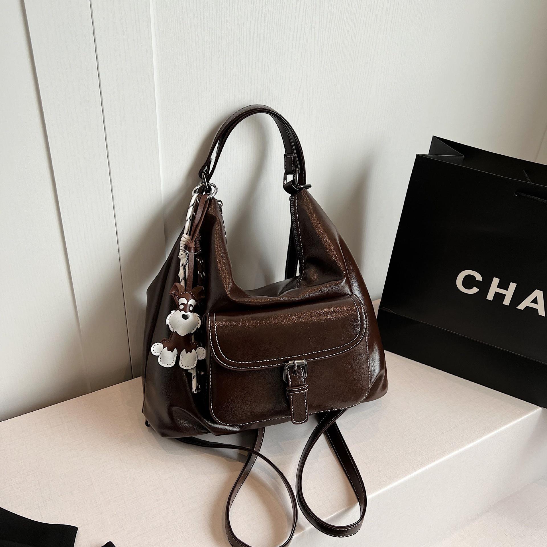 

Ретро 2025 Легкая Роскошь Французская Сумка-Тоут через Плечо - Большая Вместимость, Универсальная Модная Сумка через Плечо Три в Одном Multi-Functional Three-Way Bag Without Pendant кофейный