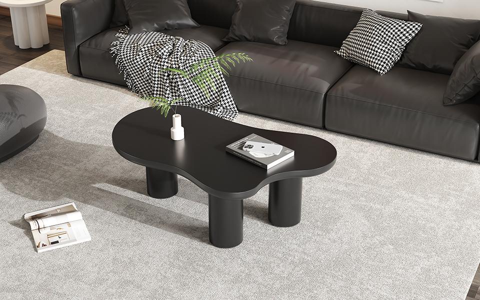 (sku precedente: N625P256509510B) Tavolino da caffè a forma di nuvola irregolare, lunghezza 107 cm, larghezza 66 cm, altezza 40,5 cm, piano in MDF, gambe in PVC e feltri protettivi