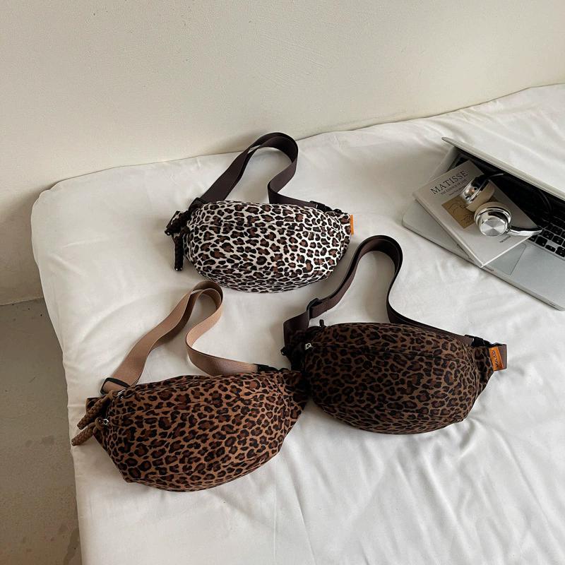 Women's Retro Leopard Print Crossbody Bag Fashion Casual Chest Bag & Fanny Pack, Versatile Practical for Daily Commute
