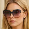 New Retro All Match Personality Large Frame Gradient Square Women Sunglasses Ins Fashion Travel Vacation Men Uv400