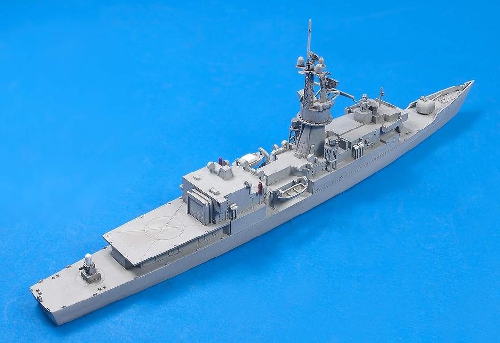 AFV Club US Escort Destroyer Frigate Plastic Model SE70002 1/700 Knox-Class