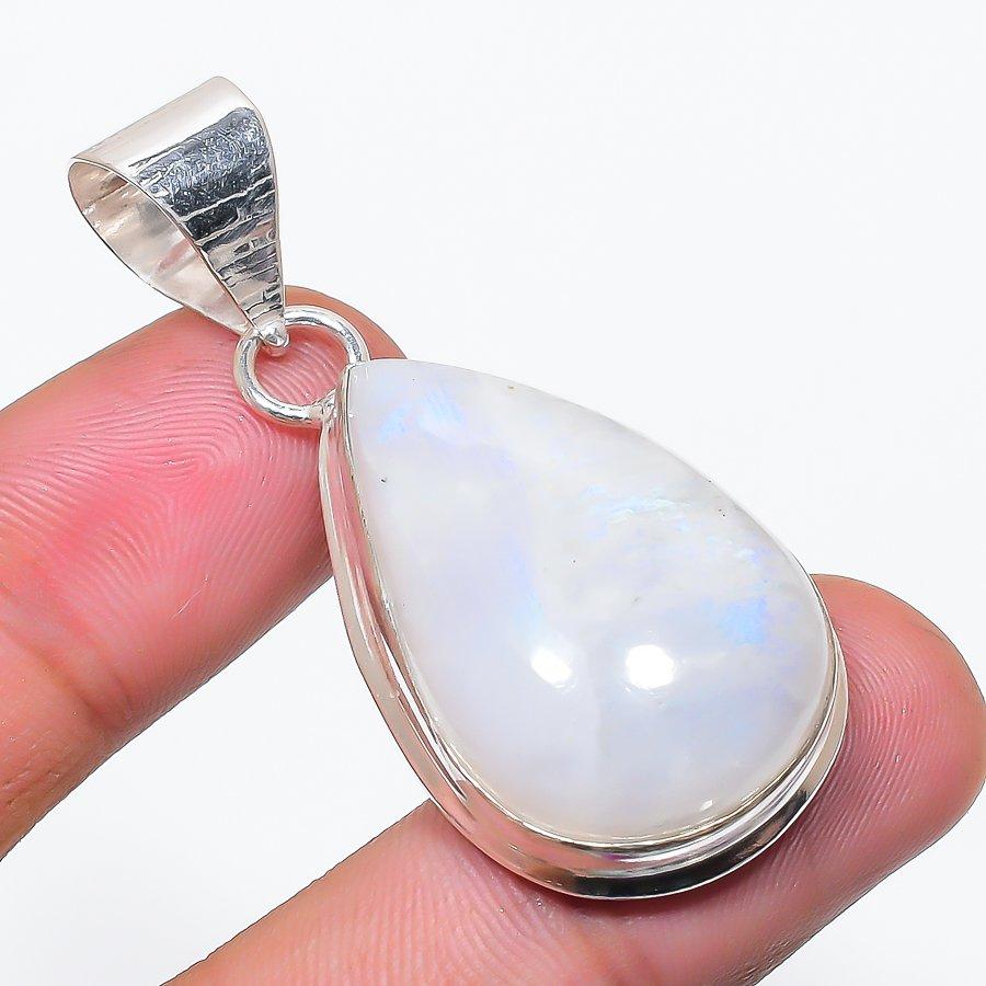 Natural Rainbow Moonstone Gemstone 925 Sterling Silver Pendant 1.97 AP-14104