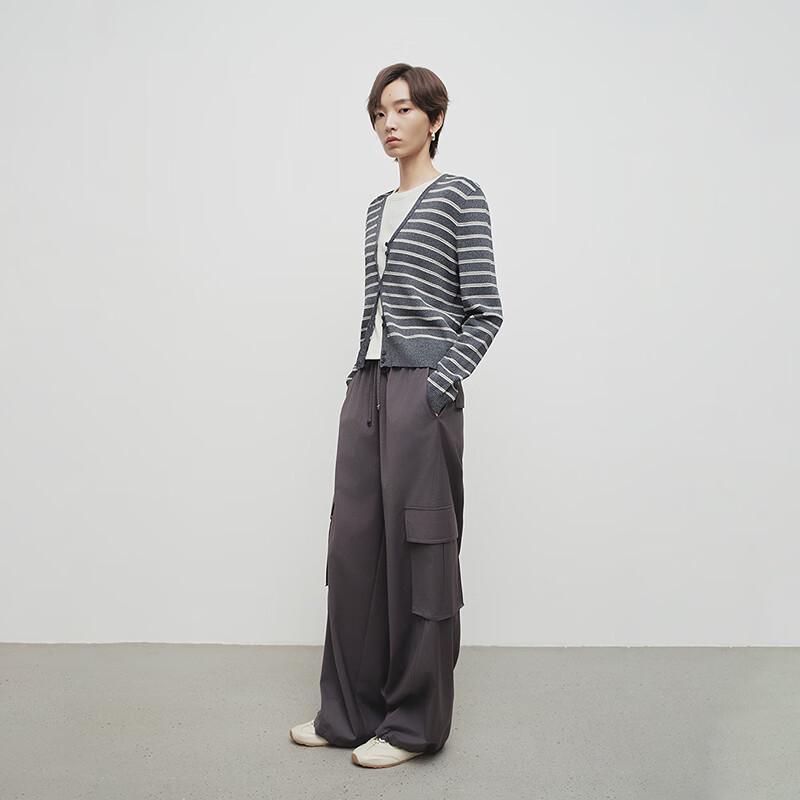 Broadcast Simple V-Neck Striped Long Sleeve Knit Top