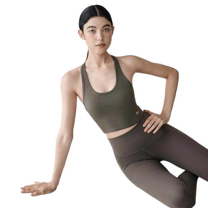 Gigt Women s Padded Racerback Sports Bra S
