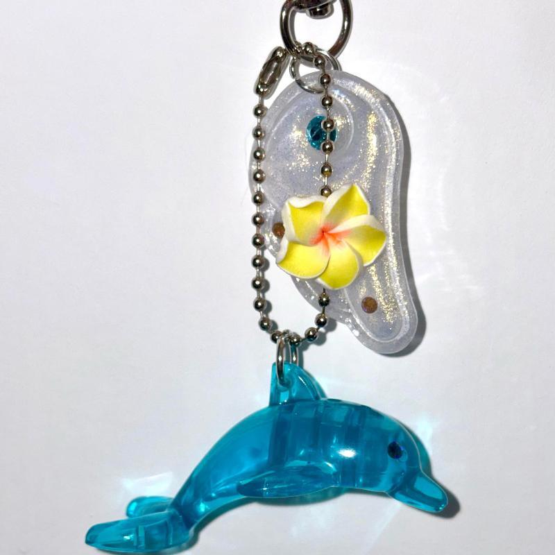 Transparent Blue Acrylic Dolphin Keychain With Flower Charms And  Wings Perfect Bag Decor For Ocean Fans