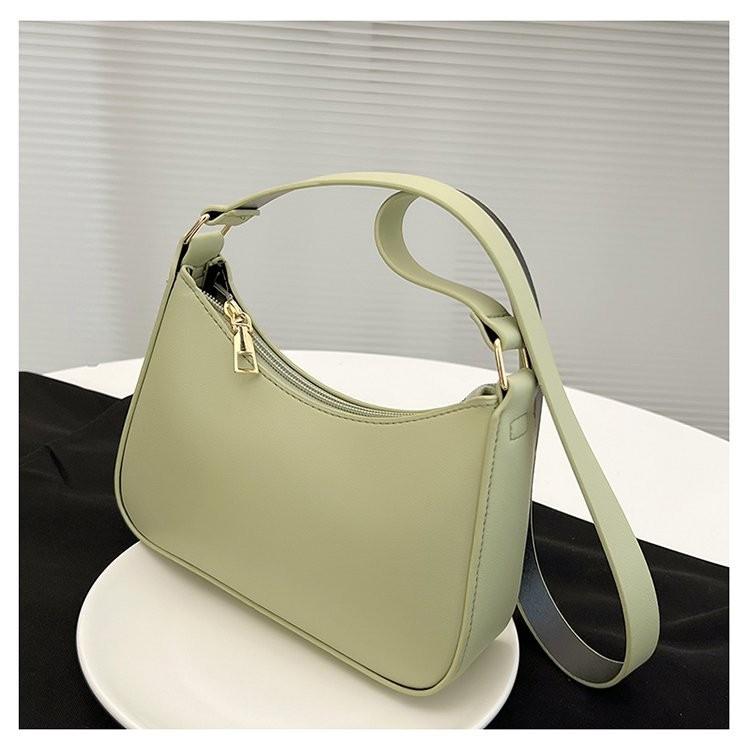 Stylish Minimalist Spring Summer Women's Small Crossbody Bag In Chic Colors