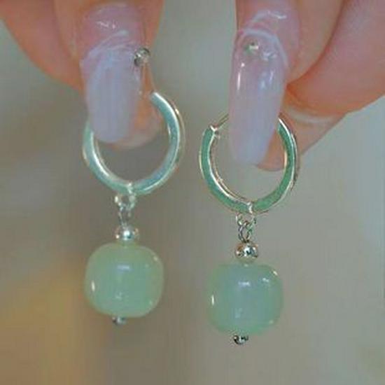 

Chic Versatile Cold-Style Earrings: Trendy Niche Design