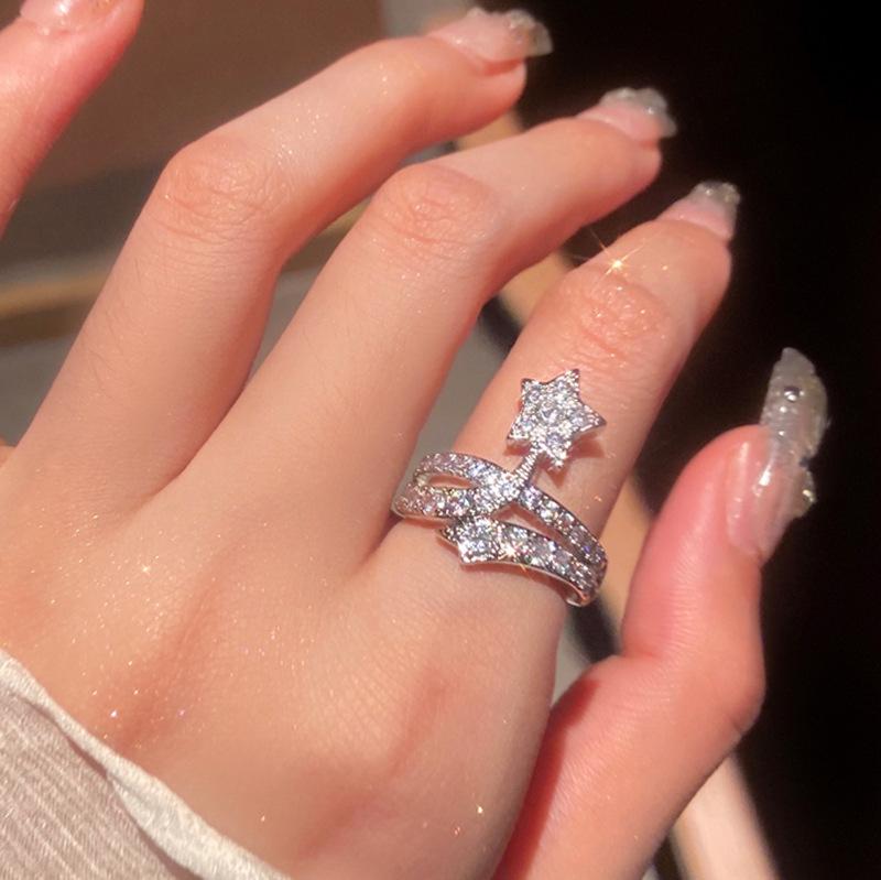 

Creative Comet Small Fresh Micro-Set Five-Pointed Star Ring Women S Fashion Meteor Suit Adjustable opening