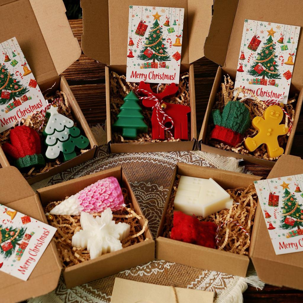 Christmas Tree Gingerbread Man Scented Candle Gift Set Handcrafted Shaped Christmas Gift Creative Souvenir Present