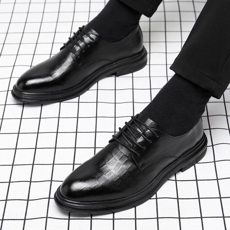Spring casual leather shoes men's business dress British leather pointed tip velvet thick sole heightening groom wedding suit shoes
