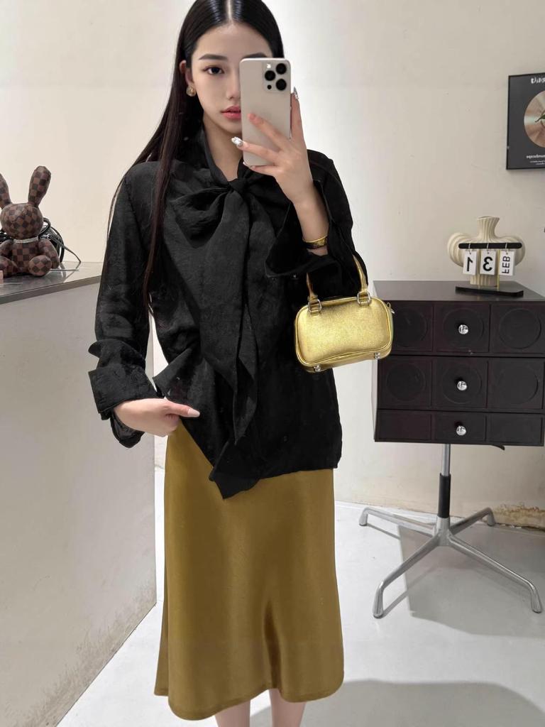 Spring Silk Shirt with Neck Tie & Mouth Covering, Wear Alone 