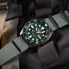 Seiko 5 Oriental Green Water Ghost Black Water Ghost Series Fashion Sports Diving Watch Manual Dual Calendar Mechanical Movement Nylon Strap SRPD77K1