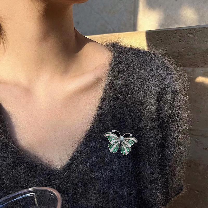 Luxury Gold-Plated Green Butterfly Brooch for Women - Pearl, Zircon Pin, Micro-Paved Design