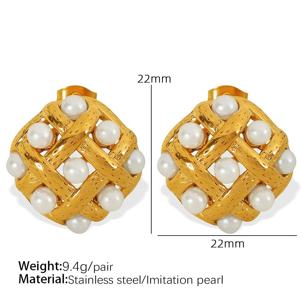 Vintage medieval titanium steel rhombus pearl stud earrings, unique and exquisite earrings