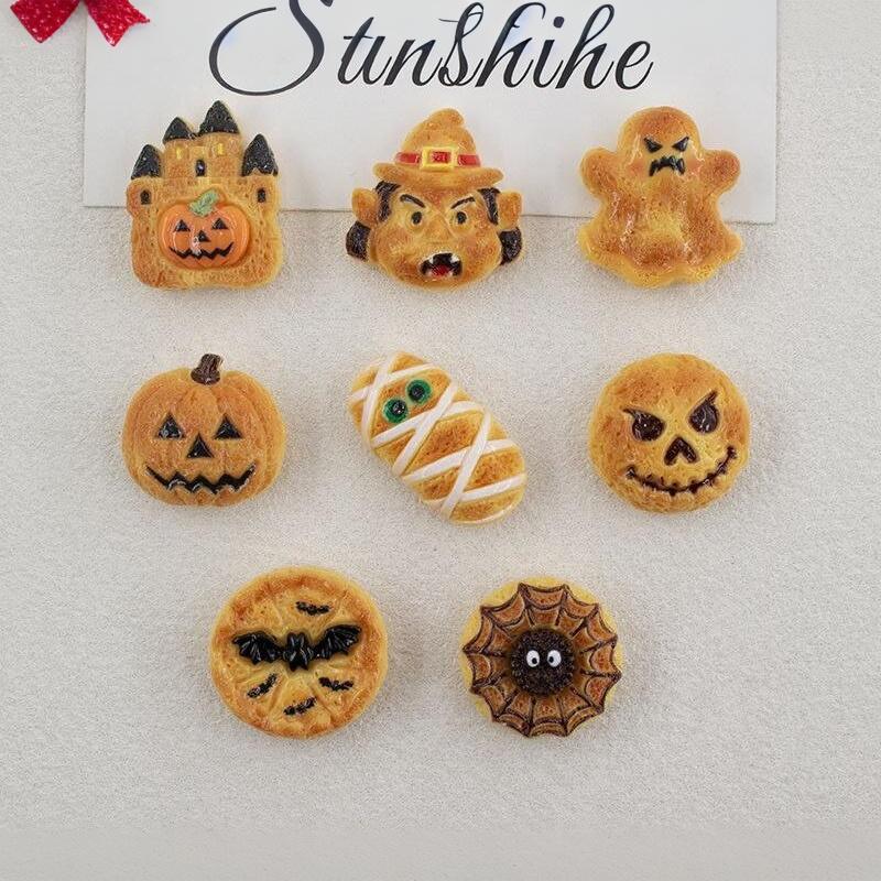 8Pcs Horror Halloween Resin Craft Charms Pumpkin Castle Bat Cookie Designs DIY Handmade Ornaments for Holiday Party Favors