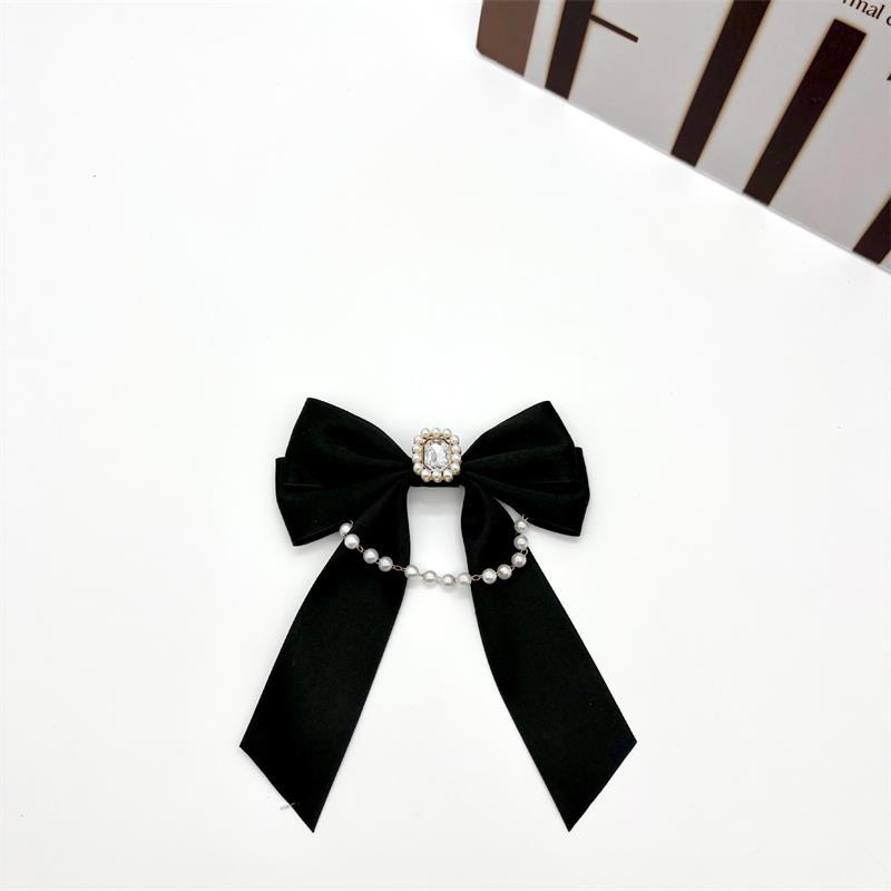 

Fashion Fabric Black White Bow Pearl Chain Crystal Rhinestone Brooch Elegant Women Shirt Collar Pin Corsage Mourn Brooch Jewelry A1