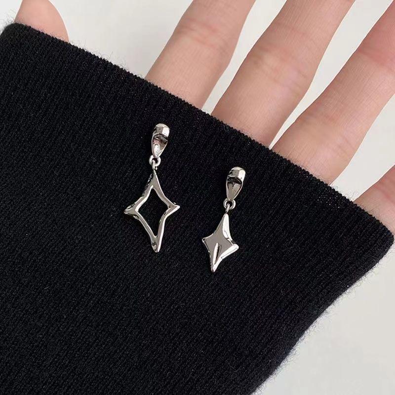 Day-Night Starlight Four-Pointed Star Earrings: Versatile, Trendy, Luxurious Studs for Everyday Elegance