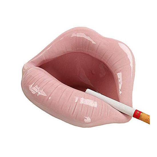 Creative Ceramic Cigarette Ashtray with Lips Style Fashion Home Decoration