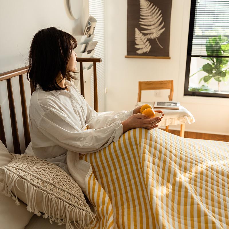 Muji Japanese Striped Pure Cotton Summer Quilt - Cool & Comfortable Blanket
