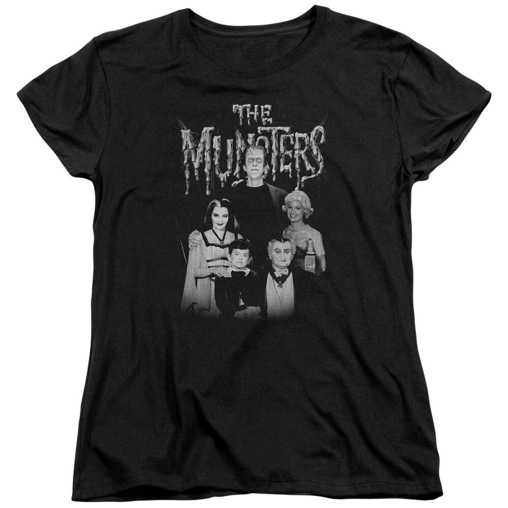 The Munsters  Family Portrait  Women s T-Shirt Unisex T-Shirt XL