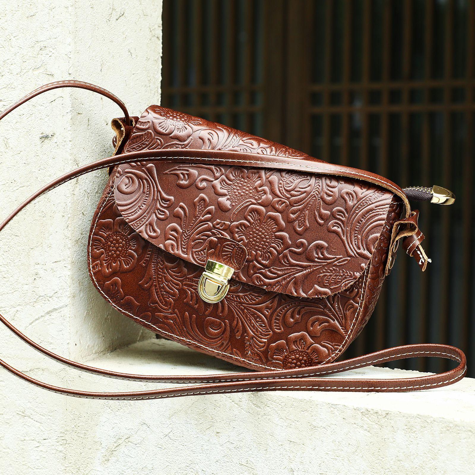 

European and American Retro Handmade Top Layer Cowhide Shoulder Bag for Women, Simple Plug-in Lock Small Bag, Crossbody Phone Bag, Trendy Bag