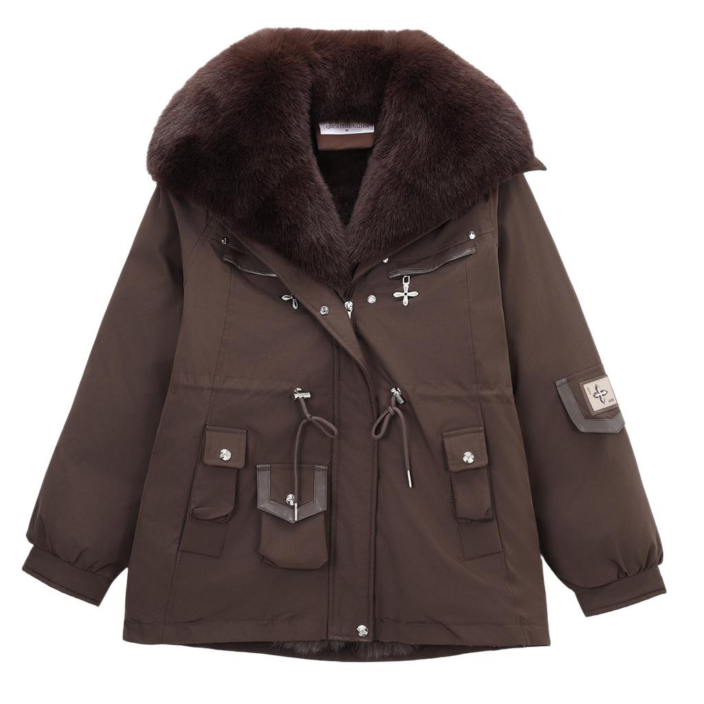 Short pie overcomes women's winter big fur collar waist design plush liner removable jacket mixed batch
