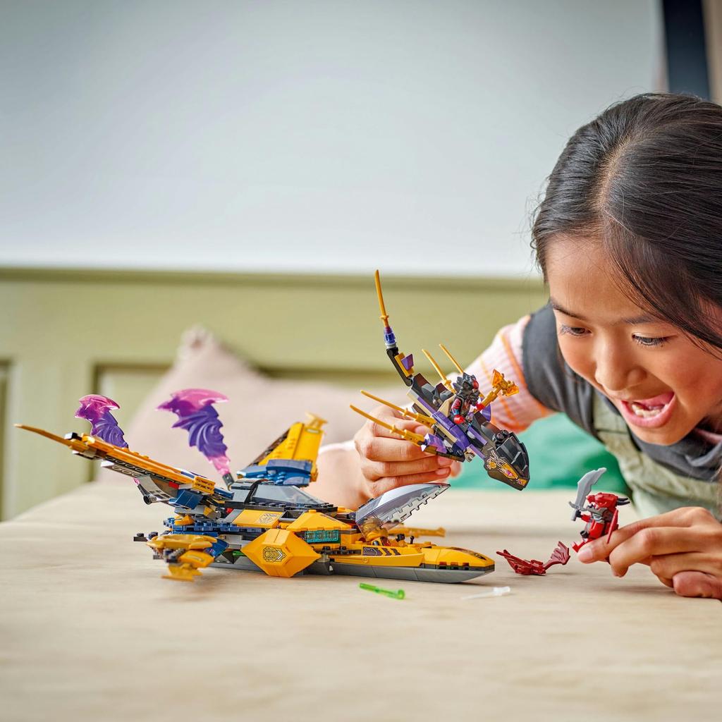 LEGO Ninjago Jet Super Tempesta di Raz ed Erin Giocattolo - Regalo di Compleanno, Mattoncini, Bambini e Bambine, Età 8, 9, 10, Studenti della Scuola Elementare, Ba