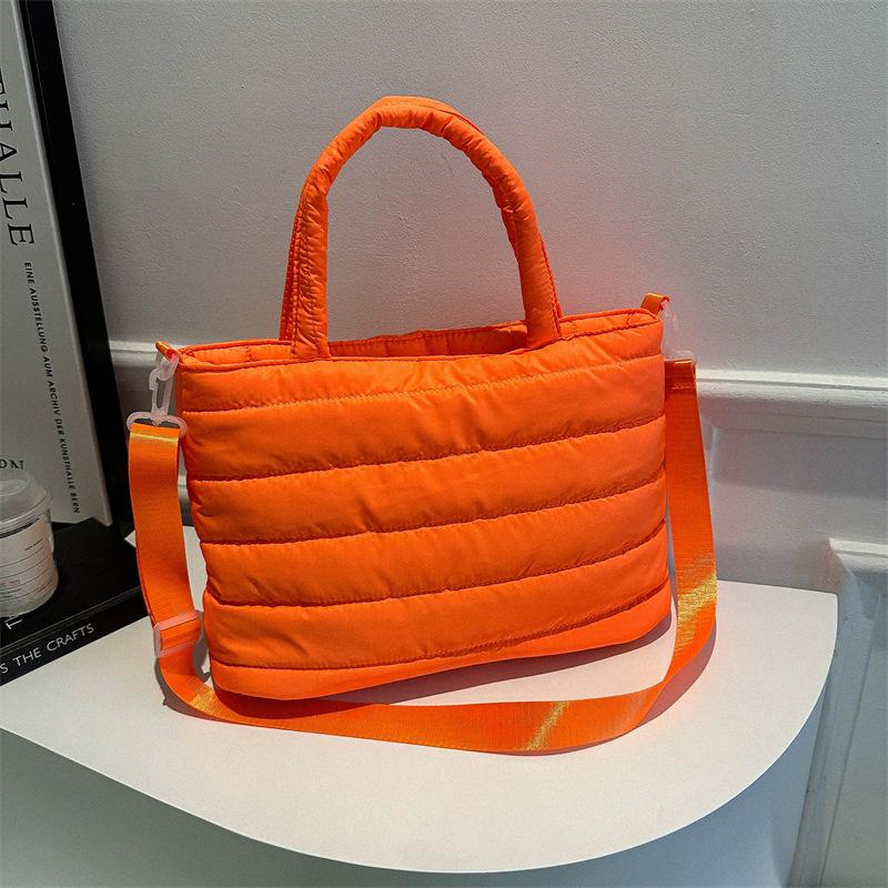 Commuter large-capacity cotton bag 2025 new portable tote bag fashionable shoulder messenger bag