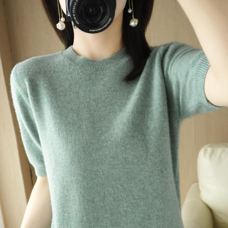 Spring and Autumn 2025 New 11 Color Round Neck Sweater Women's Pullover Knitwear Solid Color Long Sleeve Women's Thin Underlay Short Underlay Shirt