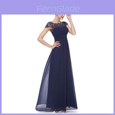 Robe Maxi Élégante en Dentelle pour Femmes pour le Bal de Promo et les Soirées avec un Design Ajusté