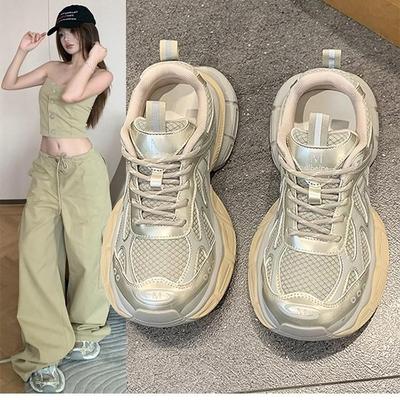 Women's Dad Sneakers: Summer 2025 Breathable Mesh, Height-Increasing Casual Running Shoes, Thick Sole, Versatile and On-Trend.