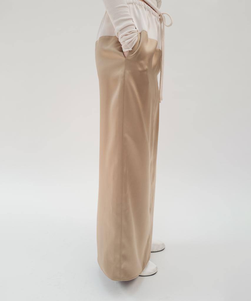 Bopeu Saba Contrast Satin Skirt (Beige)