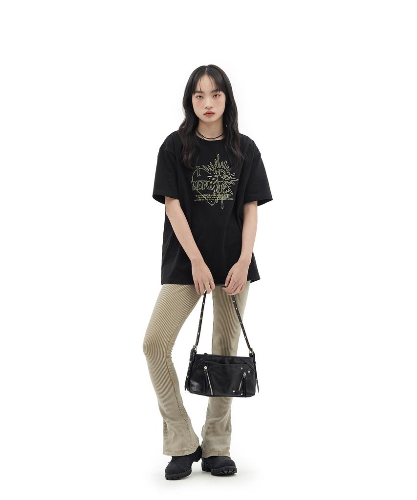 Depeugameoncheu Spread Heart T-Shirts [Black]