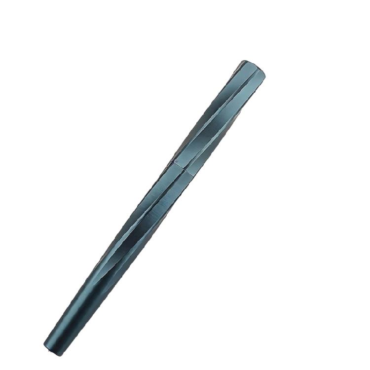 Stylish Metal Fountain Pen With Magnetic Closure For Smooth Business Writing